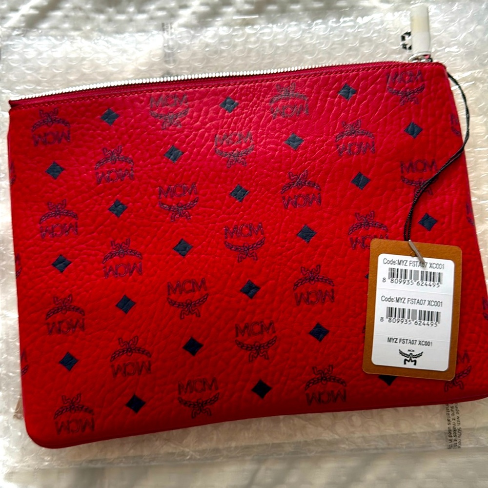 NWT MCM Visetos Flat Crossbody